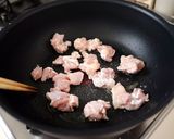 フライパン1つ！鶏肉と蓮根のグラタン作り方2写真