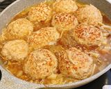 旨味たっぷり☆きのこ煮込みハンバーグ作り方6写真