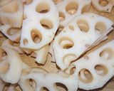 れんこんと手羽中の甘辛蒸し焼き作り方1写真
