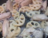 れんこんと手羽中の甘辛蒸し焼き作り方2写真
