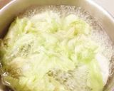 簡単　レタスと卵の中華スープ作り方4写真