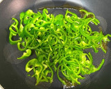 ごま油香る♫ピーマンとちくわのきんぴら作り方8写真