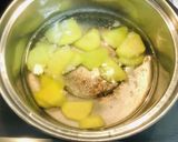 じゃがいもとワカメとキノコのお味噌汁作り方2写真