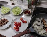 ミニトマトで豚肉生姜焼き作り方2写真