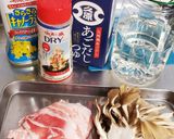 簡単！舞茸と豚バラの炊き込みご飯作り方1写真