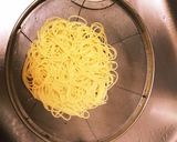 サバ缶でレモン醤油ペペロンチーノ作り方1写真