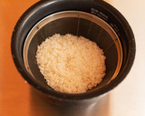 妊婦飯♪鮭と舞茸の炊き込みご飯プレート①作り方1写真