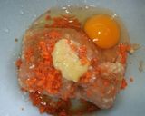 豆乳味噌トマトベースの鶏団子洋風鍋作り方1写真