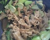 青梗菜と豚肉のにんにく炒め。後は醤油だけ作り方5写真