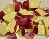 サツマイモと肉団子のコンソメ煮作り方1写真