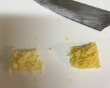 簡単めし！豚ひき肉とニラのスタミナ丼作り方1写真