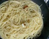 鶏むね肉とニラの中華風パスタ作り方8写真