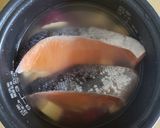 新米に合う！さつまいもと鮭の炊き込みご飯作り方3写真