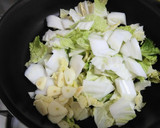 舞茸・白菜のナムル♪炒めて香ばしく！作り方2写真
