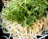 【3分で完成】もやしと豆苗のシンプル炒め作り方2写真