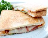 まるでピザ♪【ホットサンド(マルゲリータ作り方6写真