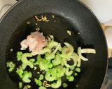 鶏むね肉とセロリのエスニックパスタ作り方4写真
