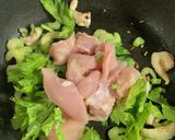 鶏むね肉とセロリのエスニックパスタ作り方5写真