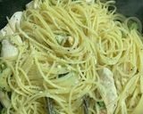 鶏むね肉とセロリのエスニックパスタ作り方9写真