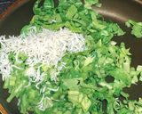捨てない！かぶ菜としらすの卵とじ作り方2写真