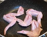 手羽先の梅酒煮作り方1写真