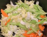 簡単！白菜とたっぷり野菜のヘルシーパスタ作り方2写真