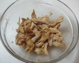 旨い☆蒸し鶏とピーマンのネギ酢タレ♬作り方4写真