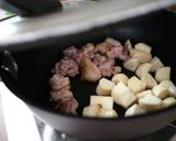 【フライパン1つ】鶏肉と里芋のグラタン作り方2写真