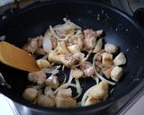 【フライパン1つ】鶏肉と里芋のグラタン作り方4写真