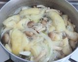 玉ねぎ・しめじ・ふわふわ卵のお味噌汁♪作り方3写真