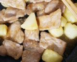 豚肉とじゃがいもの甘辛にんにくダレ作り方6写真