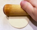材料3つだけで作れる簡単ギョウザの皮作り方8写真