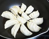 材料3つだけで作れる簡単ギョウザの皮作り方11写真