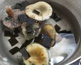 ハツタケで美味しいダシ汁を作りましょ作り方3写真