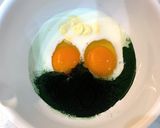 簡単！餃子の皮DEスピルリナ一口キッシュ作り方1写真