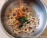 酸香黑木耳蒟蒻佐杏鮑菇絲．柯媽媽植物燕窩作り方3写真