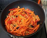 にんじんと赤ピーマン炒め作り方5写真