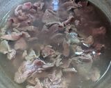 牛煮込みのせうどん♪作り方1写真