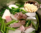 簡単！◆かぶとベーコンの中華風スープ作り方4写真