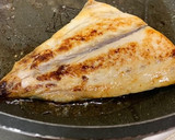 イナダの塩こうじ漬けを焼きました作り方7写真