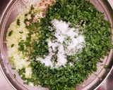 タレなしで食べる餃子！餃子の種作り作り方1写真