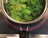 大根と小松菜としめじとハムのスープ作り方1写真
