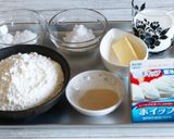 とある外国の屋台「生クリーム揚げパン」作り方1写真