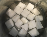手羽先と大根の洋風コンソメスープ煮☆作り方1写真