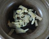 サッポロ一番どなべぐつぐつ味噌ラーメン作り方1写真