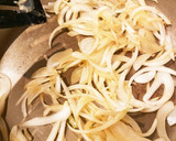 超簡単！鮭と玉ねぎのマヨネーズムニエル作り方6写真