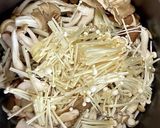 焼きネギと鶏肉＊和風きのこスープ作り方6写真