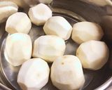 簡単！美味しい♪里芋の煮物作り方1写真