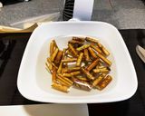 ごぼうとふきと豚肉の煮物作り方1写真