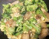 ブロッコリーと鶏胸肉の中華卵炒め作り方3写真